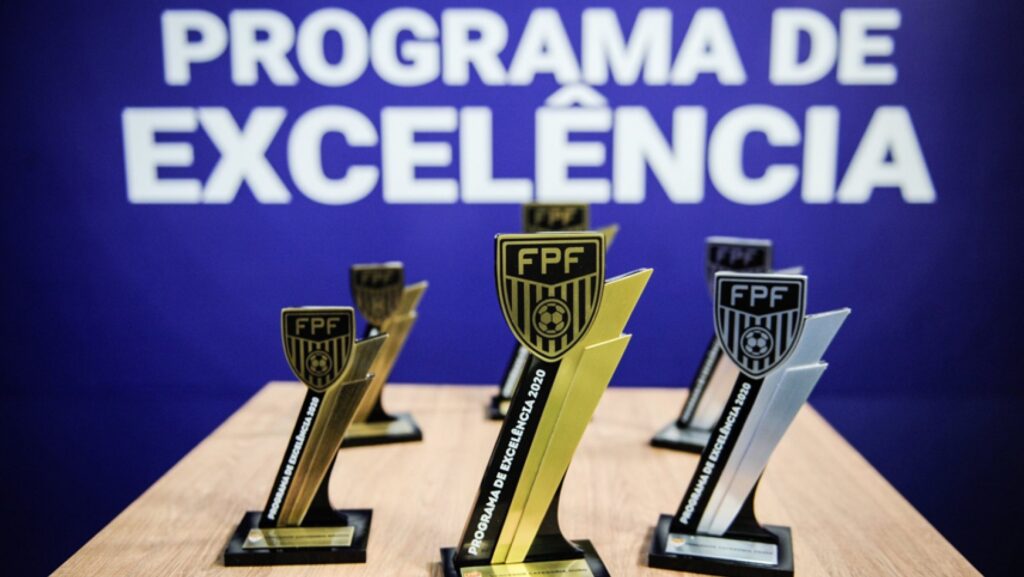 Programa de Excelência da FPF distribui R$ 1 milhão em prêmios aos clubes