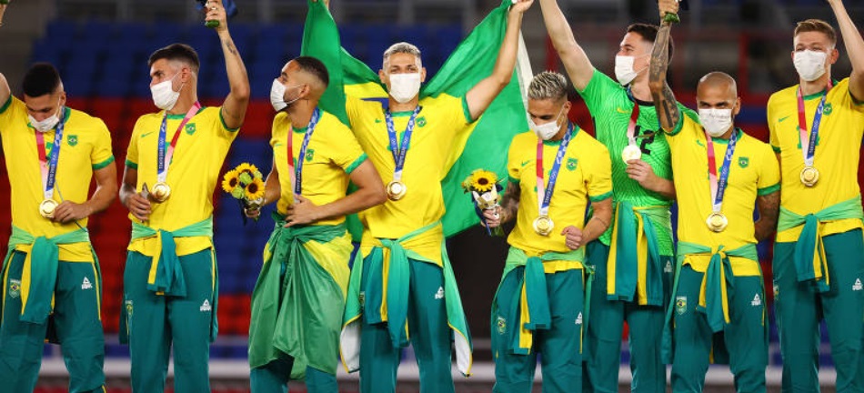 Seleção Brasileira usa Nike no pódio e gera atrito com o COB