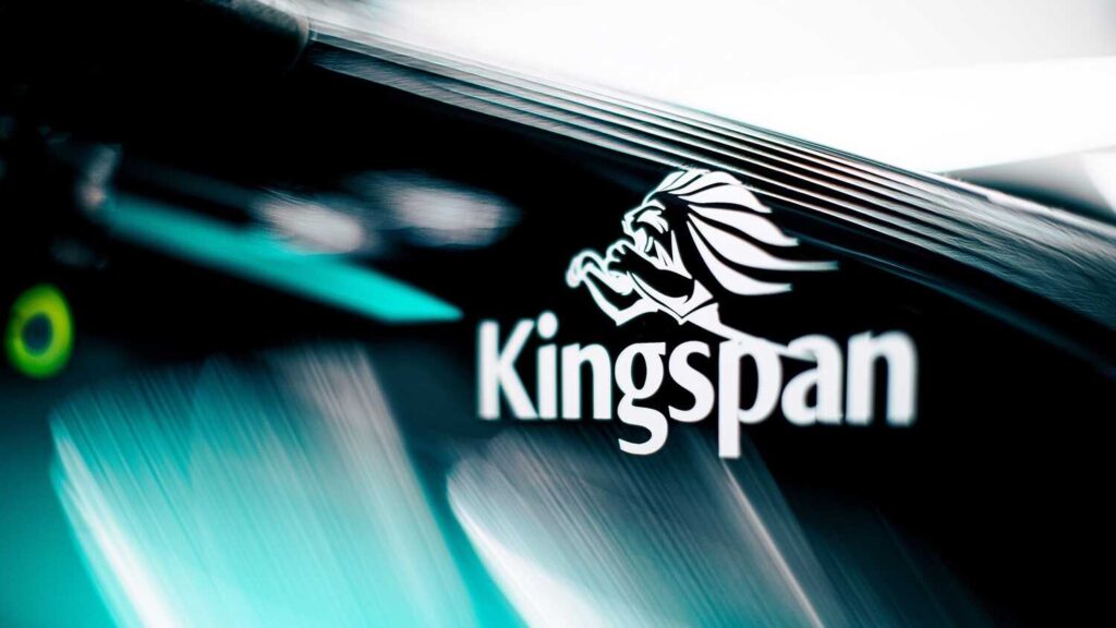 Após ameaça de Hamilton, Mercedes encerra patrocínio com Kingspan