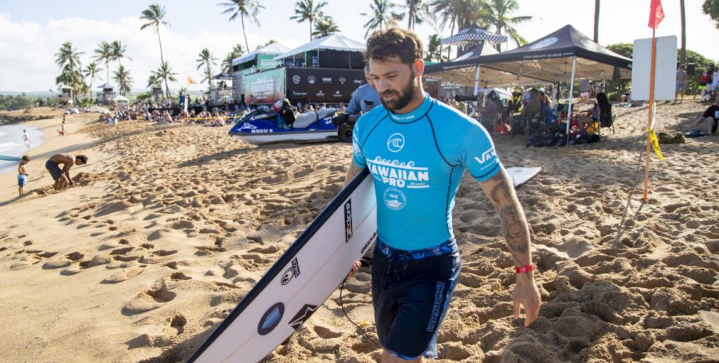 WSL e Unicesumar fecham parceria para levar formação acadêmica a surfistas