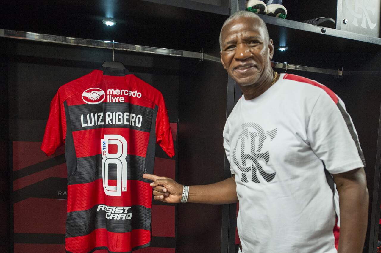 Flamengo faz ação para divulgar programa Fla-Anjo no jogo contra o  Corinthians - Máquina do Esporte
