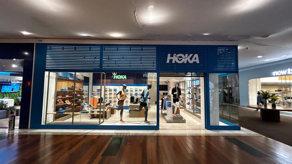 HOKA inaugura segunda loja física em São Paulo